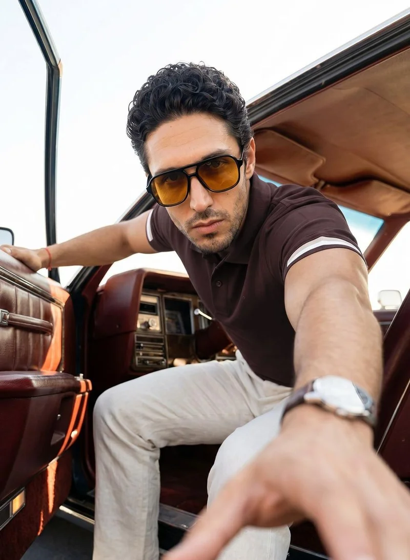 دينيس لينغو Men Brown Cotton Blend Solid Regular T-Shirt