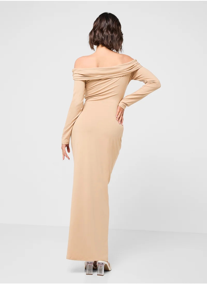 جينجر Off Shoulder Bodycon Dress