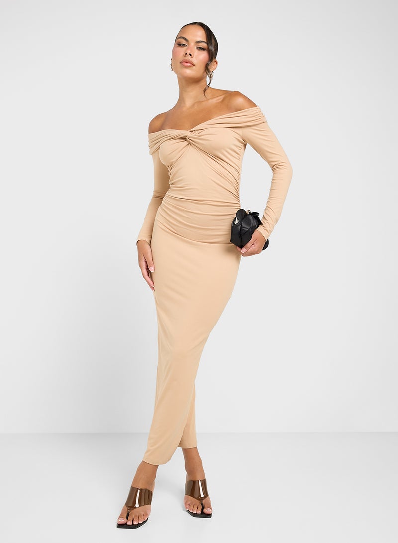 جينجر فستان مكشكش بكتف واحد - Image 1