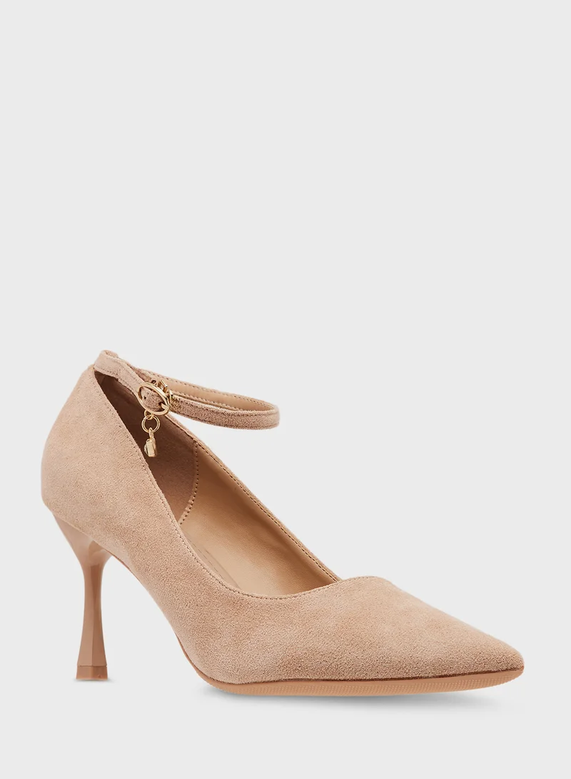 Khizana High Heeled Pump