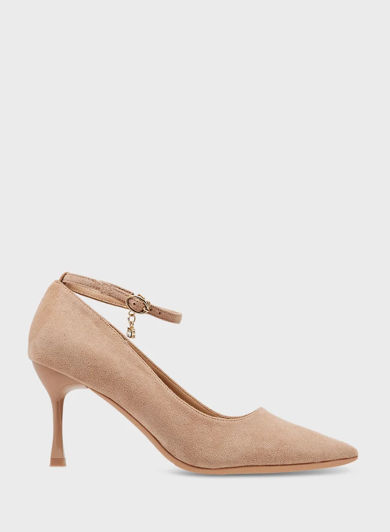 Khizana High Heeled Pump