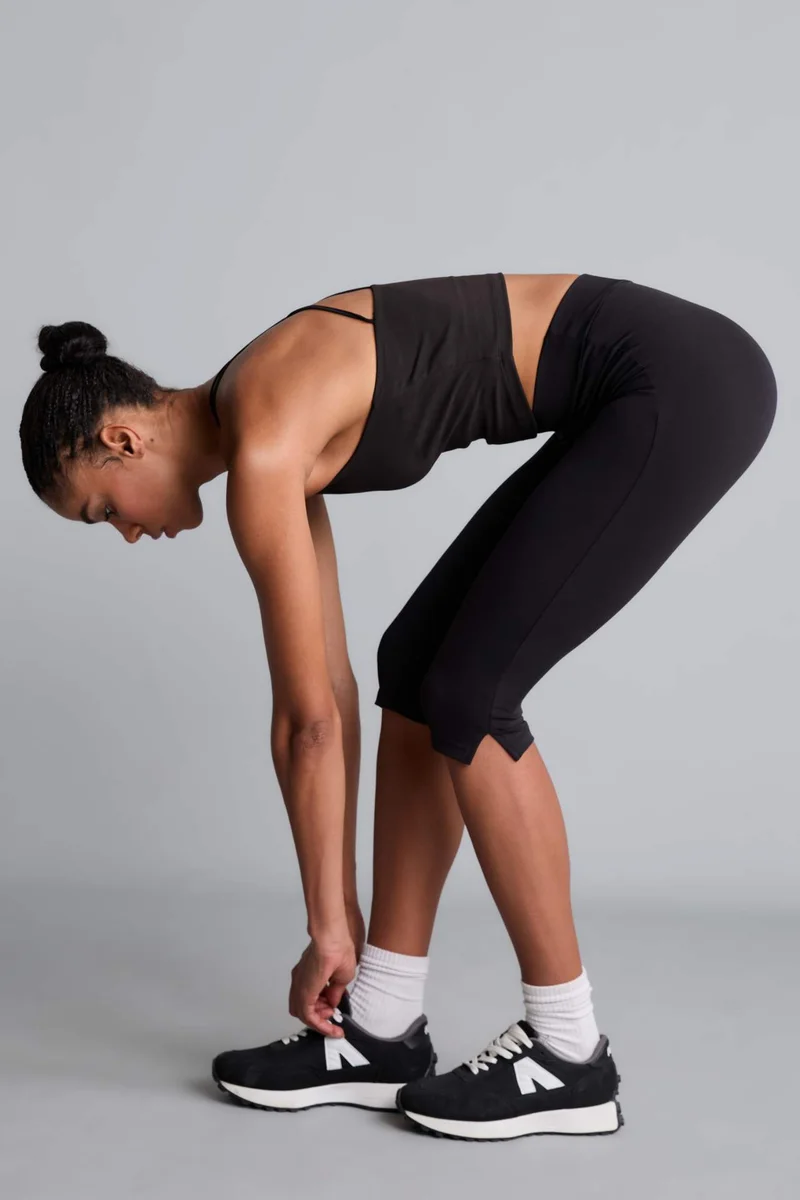 ديفاكتو High Waist Knee Length Black Sports Leggings