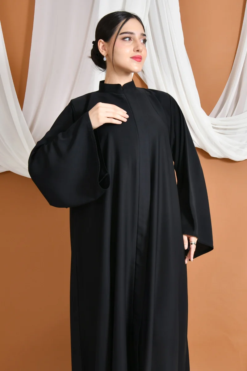 HAWRAA ABAYA Rawaa Abaya | Half-flare with hidden zipper and wide sleeves