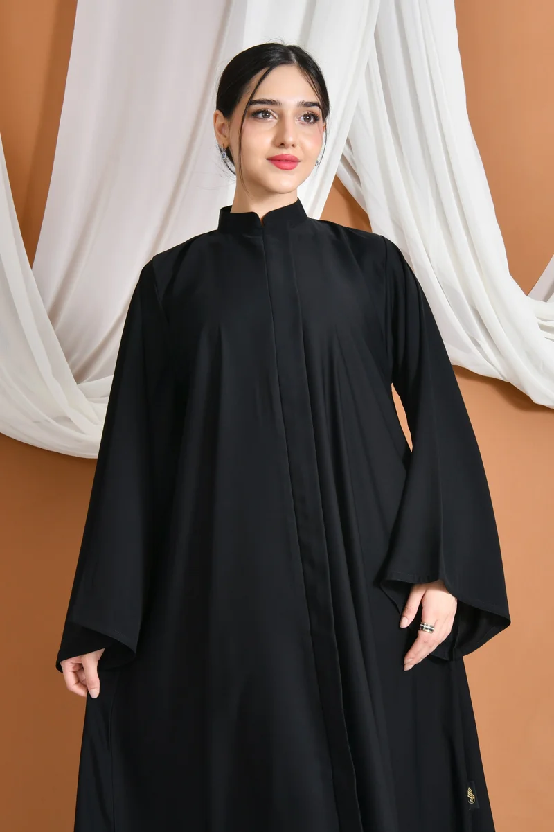 HAWRAA ABAYA Rawaa Abaya | Half-flare with hidden zipper and wide sleeves