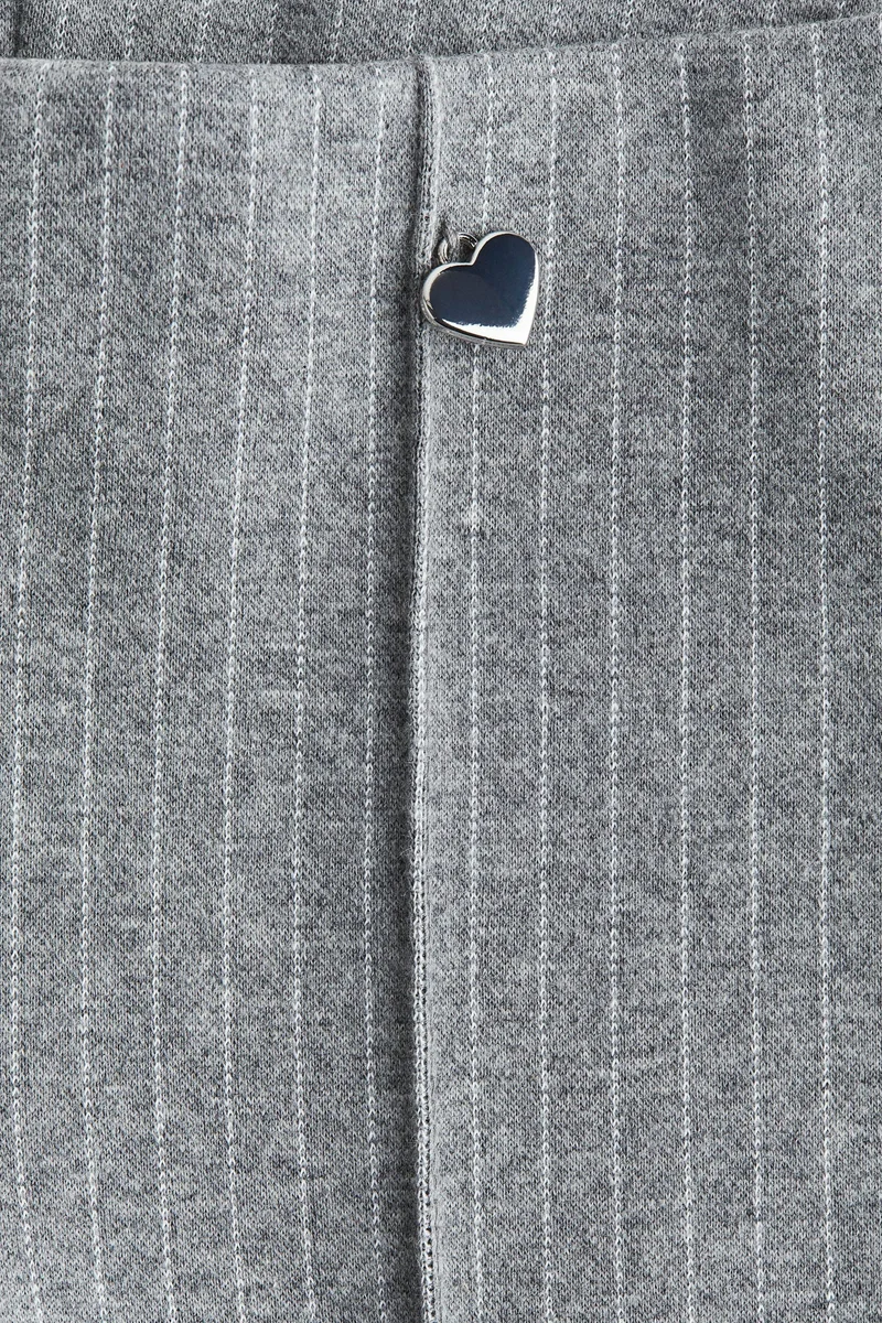 اتش اند ام بنطلون بحافة سفلية واسعة