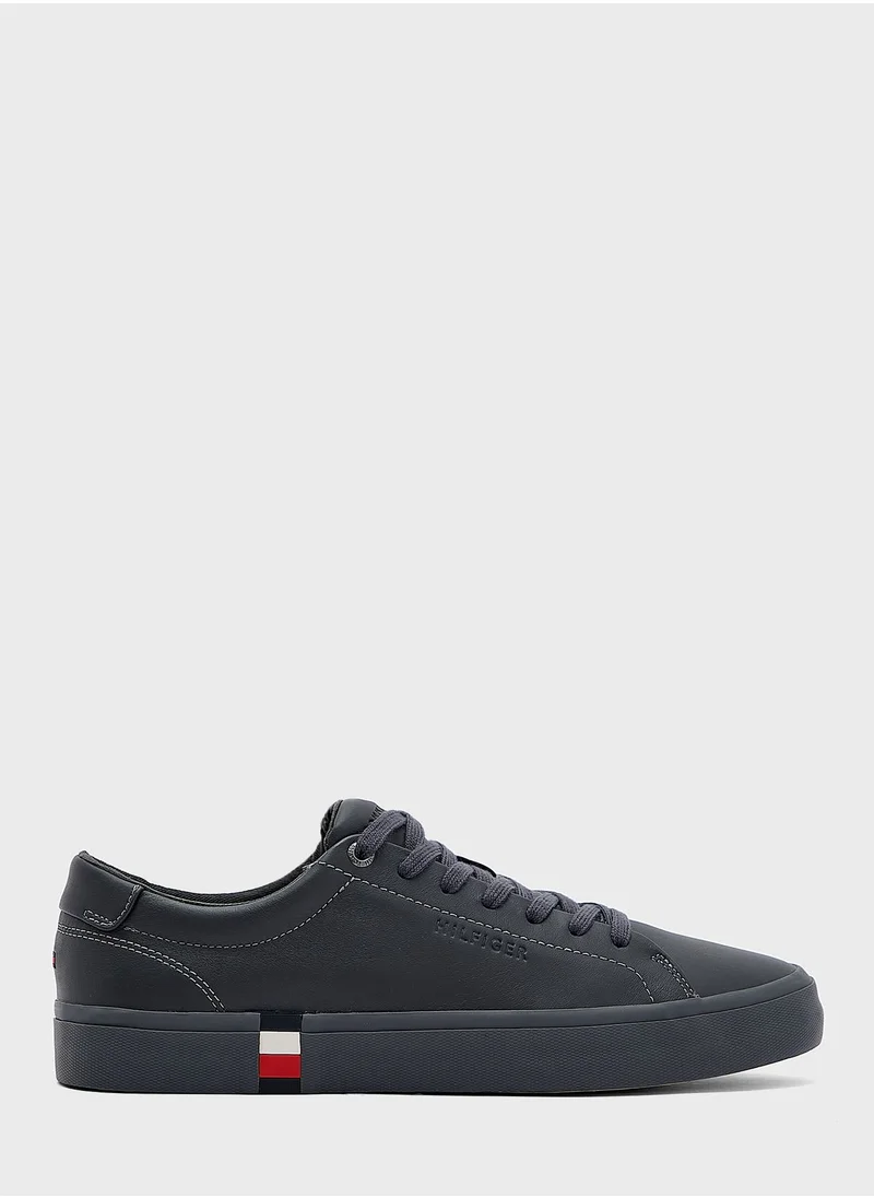 TOMMY HILFIGER Corporate Leather Sneakers
