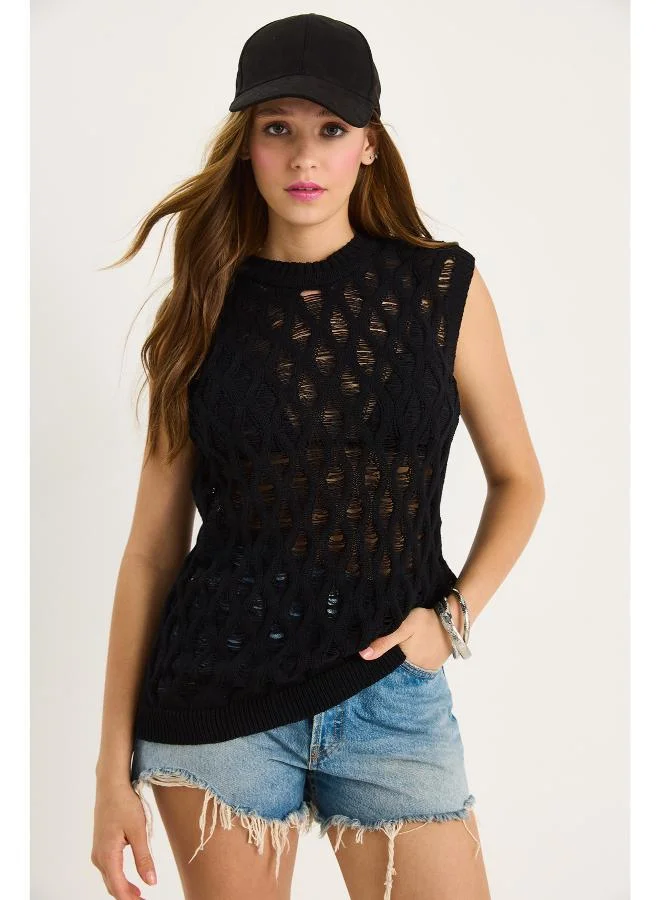 Ginger  Knitted Crochet Top for Women | Best Price UAE