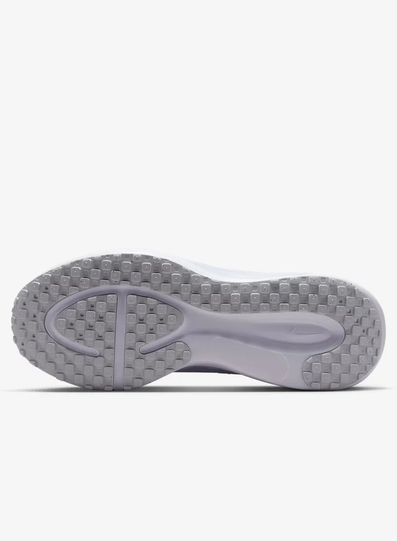 Nike Revolution 8