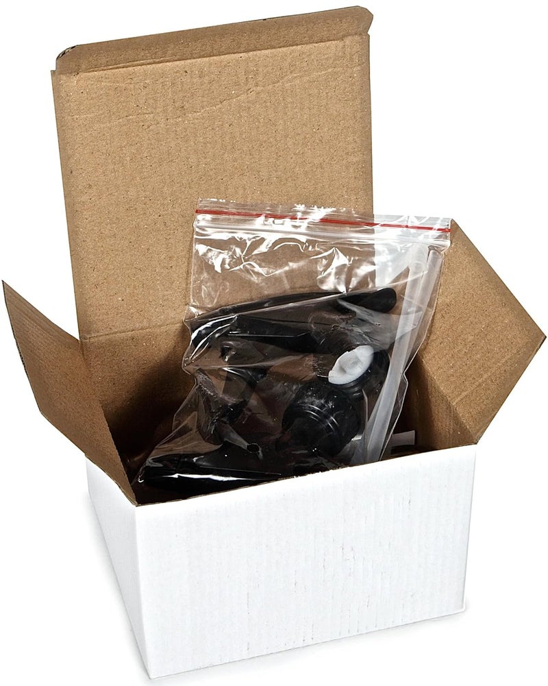 Vivaplex 2 Large 8 oz Empty Clear Glass Spray Bottles with Black Trigger Sprayers - Image 4