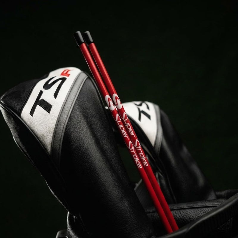 سوبر ستروك عصي محاذاة الجولف من SuperStroke 45 بوصة قضبان من الألياف الزجاجية، مجموعة مساعدة ��دريبية للضربة الكاملة، تساعد في تصحيح وضعية الجسم ودقة التسديد (مجموعة من 2) - Image 2