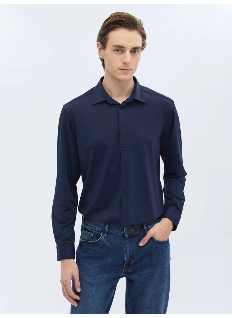 Kip Navy Blue Plain Regular Fit Casual Shirt