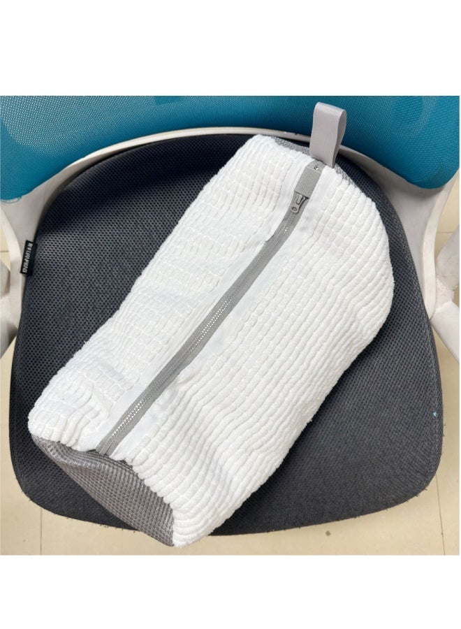 1 Piece Shoe Laundry Bag Polyester Zipper Mesh Shoe Washer and Dryer Bag for Sneakers Socks and Bras - Image 1