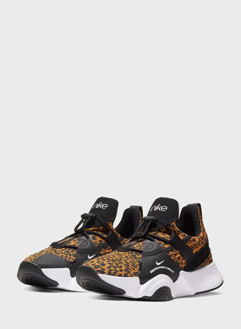 Nike Superrep Groove