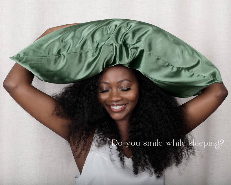 Yanibest Satin Pillowcase, Silk Pillow Cases for Hair and Skin with Zipper, Queen Pillow Cases Set of 2 for 20"x30", Exquisite Packaging for Women Men - Image 3