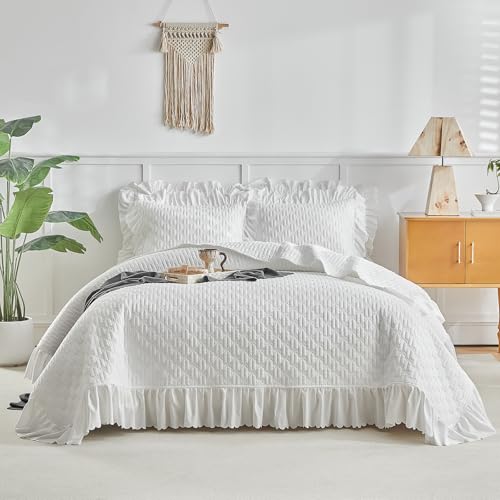 Uozzi Bedding Ruffled Quilt Bedding Set Queen Size 96 * 96in - 3 Pieces Solid Shabby Chic Farmhouse Ruffles Rustic Coverlet Lightweight Fluffy Summer Oversized Bedspread with Shams for Women Men White - Image 2