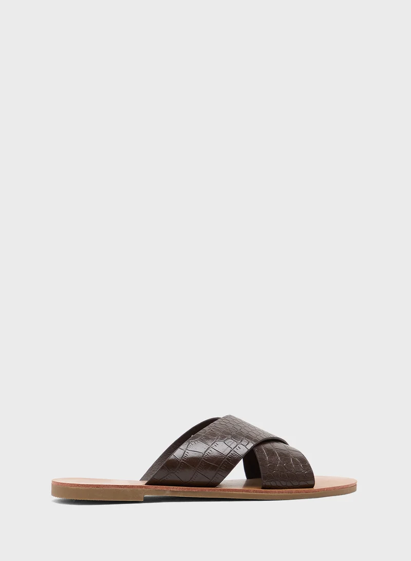 GLAMOROUS Casual Cross Strap Flat Sandals