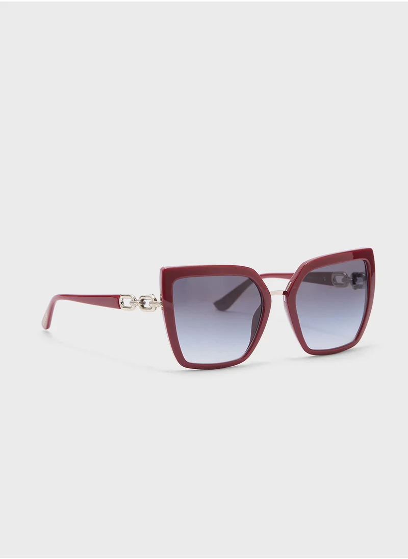 جس Injected Shaped Sunglasses