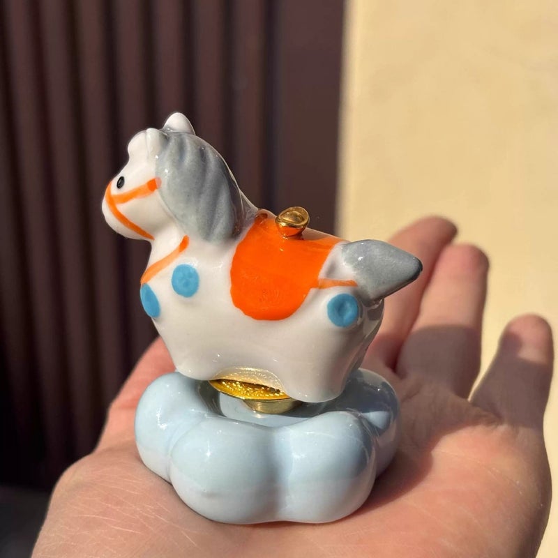 Jingdezhen Ceramic Spinning Horse Figurine - Image 5