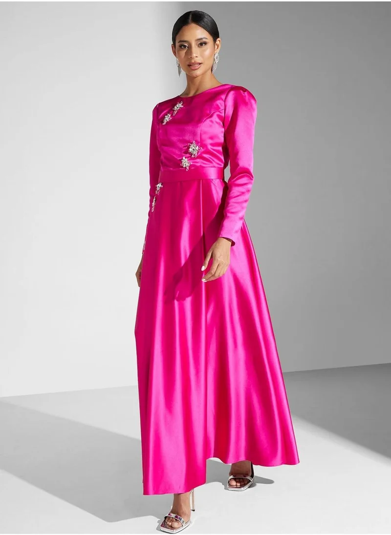 اكاديا فاشن Embellished Tiered Dress