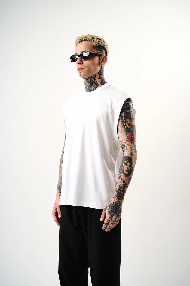 RESPIRE Men's Basic Sleeveless Oversize T-Shirt, White