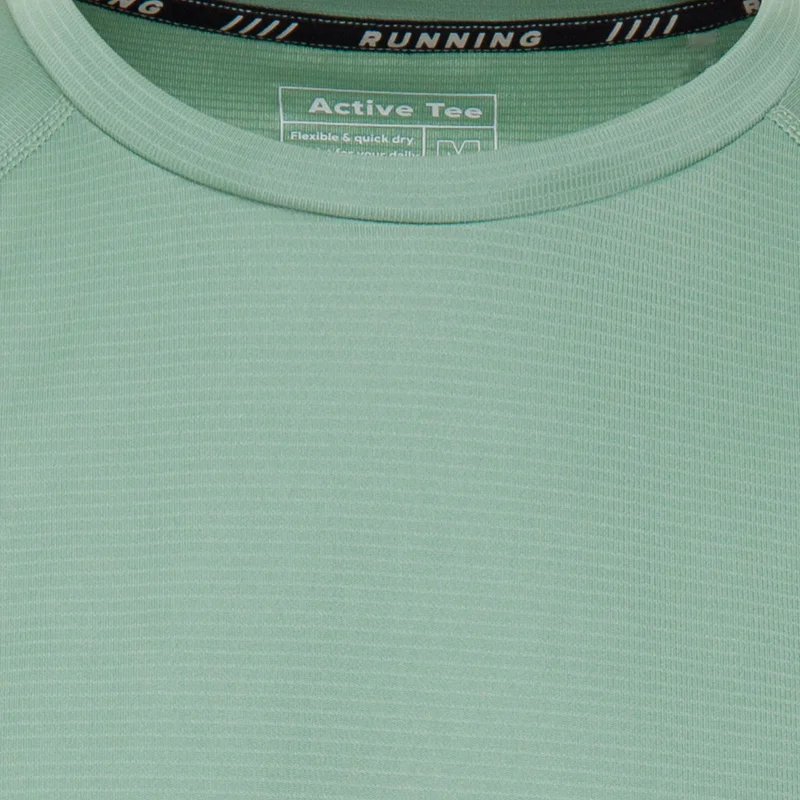 Sun and Sand Sports Men's Active T-Shirt
