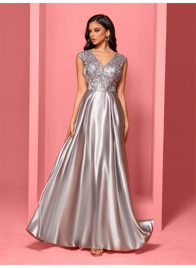 Madam Uniq New Elegant Gray Floral Embroidered Sleeveless V-Neck Mermaid Evening Dress A-Line Gown  - Image 3