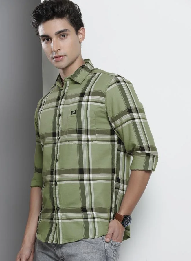 شركة المرآب الهندية Men Slim Fit Checkered Full Sleeves Spread Collar Casual Shirt