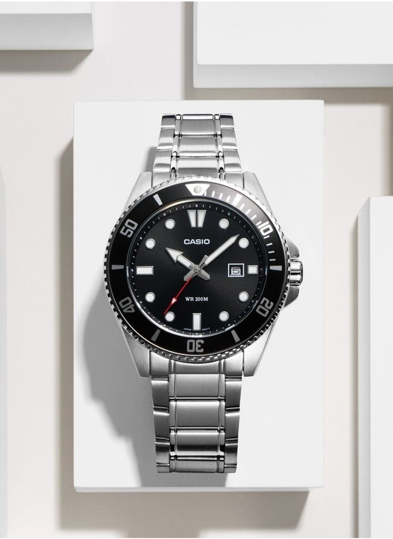 CASIO - Casio Men's Dive - MDV-107D-1A1VDF Men's, Black Dial, Silver Band - Image 1