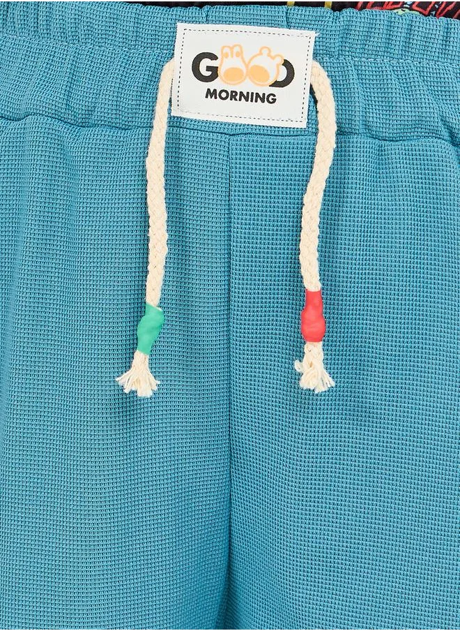 ستايلي Solid Waist Tie With Patch Detail Short