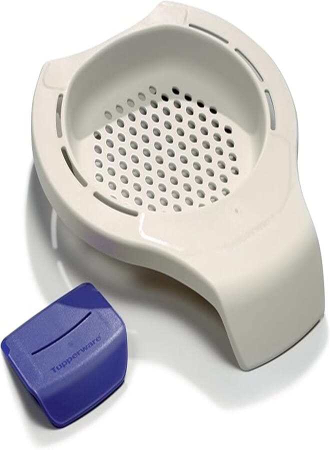 Tupperware spatzle maker round