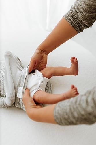 Swaddelini Large Swaddle Sleep Sack EasytoUse Baby Sleep Sack Helps Babies Sleep Longer 03 Months 1218 Pounds Made in USA Grey - Image 3