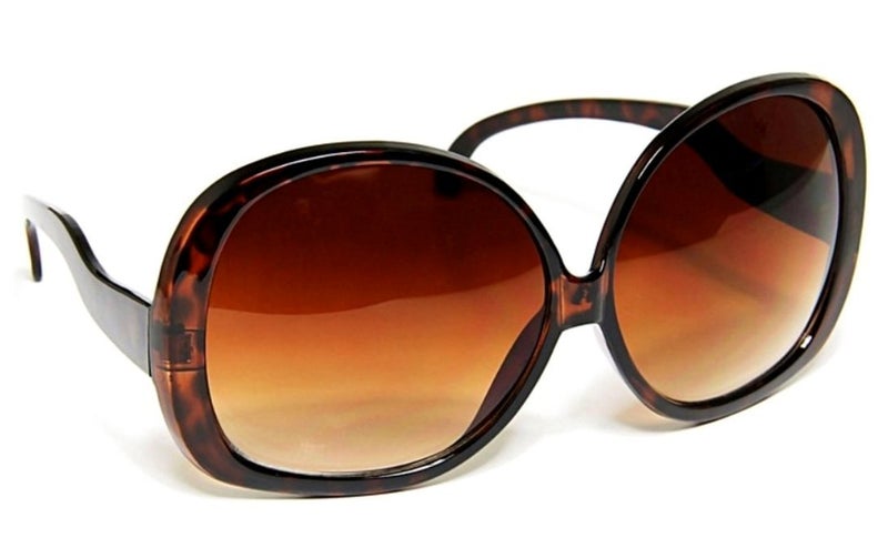 KS Brown Gradient Oversize Sunglasses for Women, Tortoise, Size X-Large - Image 1