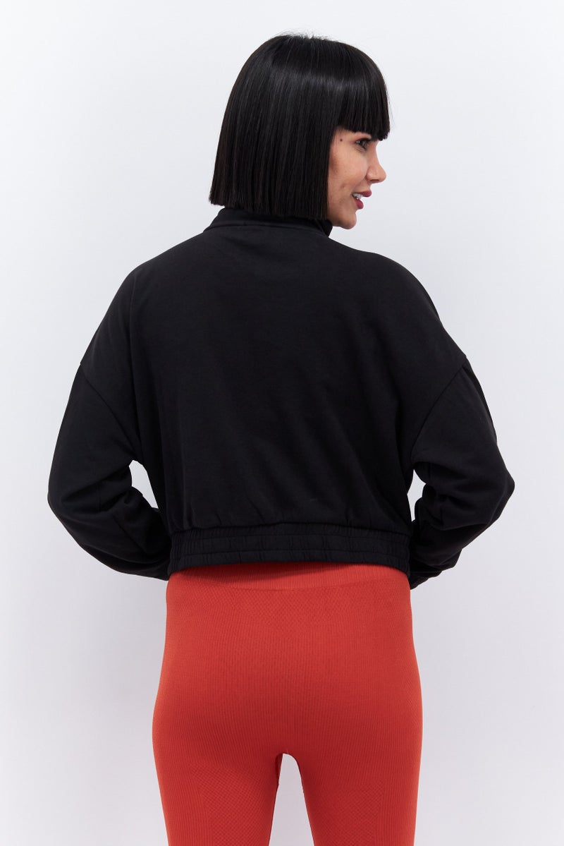 PUMA جاكيت تدريب بأكمام طويلة مريح للنساء، أسود - Image 3