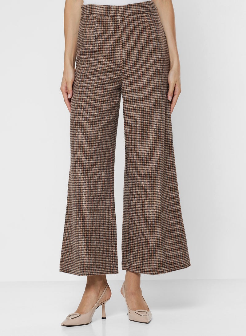 خزانة طقم بلوزة وبنطلون - Image 4