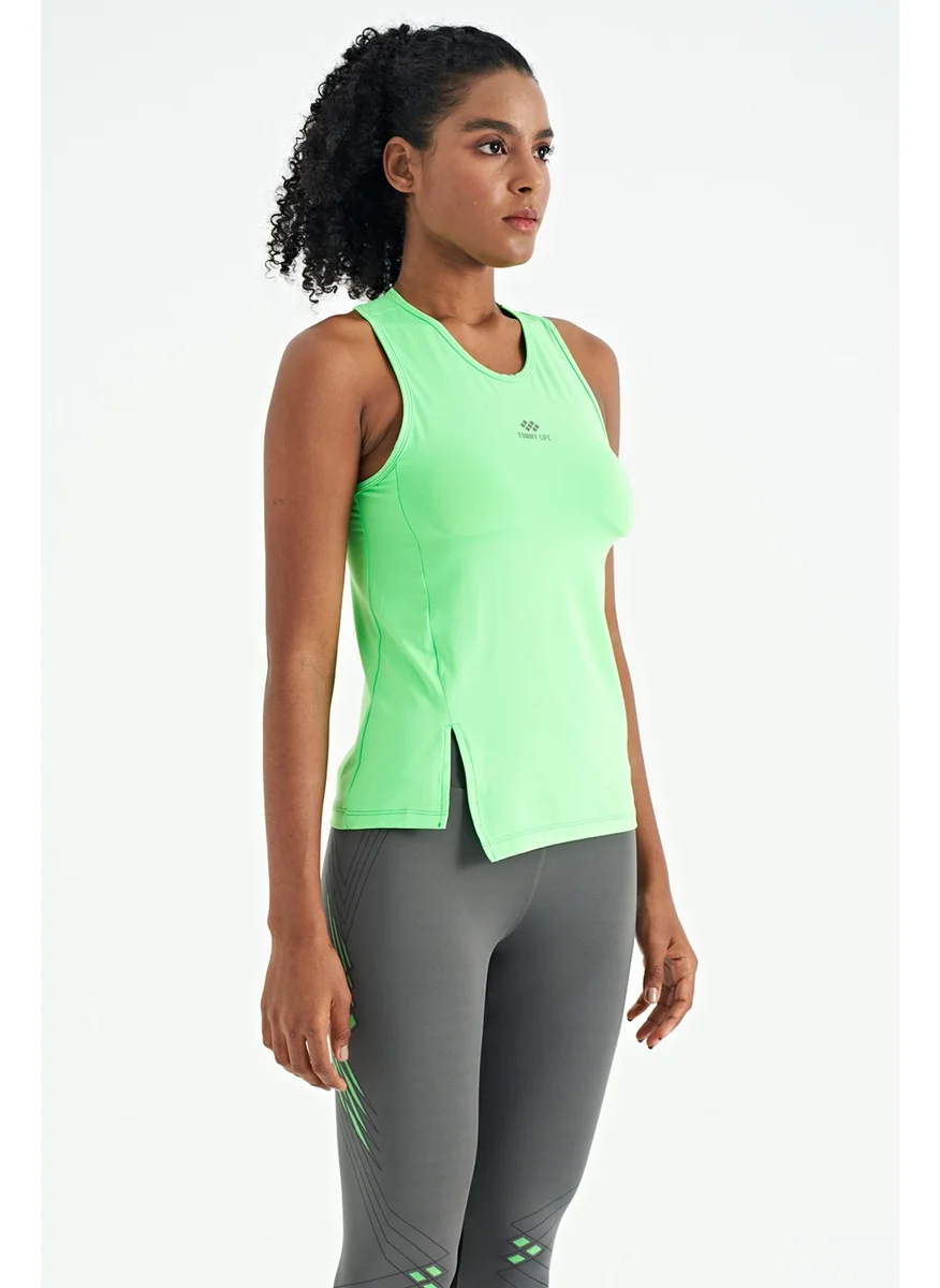 Tommy Life Neon Green Slit Detailed O Neck Zero Sleeve Standard Pattern Women's Sports Undershirt - 97256