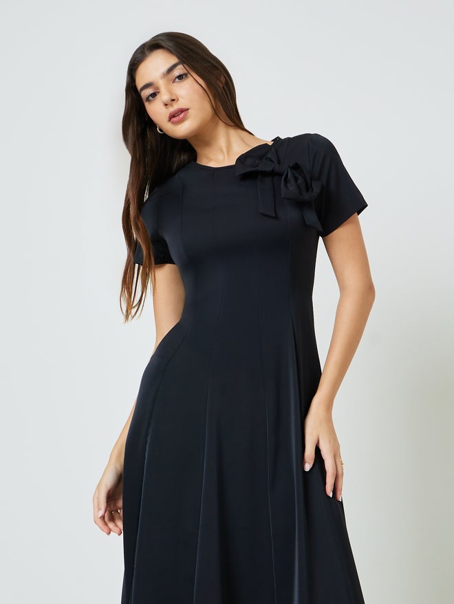 Styli Black Bow Decor A-Line Midi Dress - Image 3