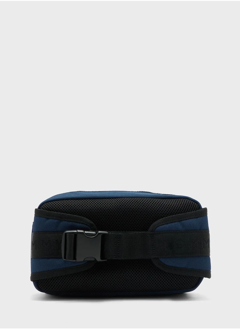 TOMMY HILFIGER Logo Messenger Bag