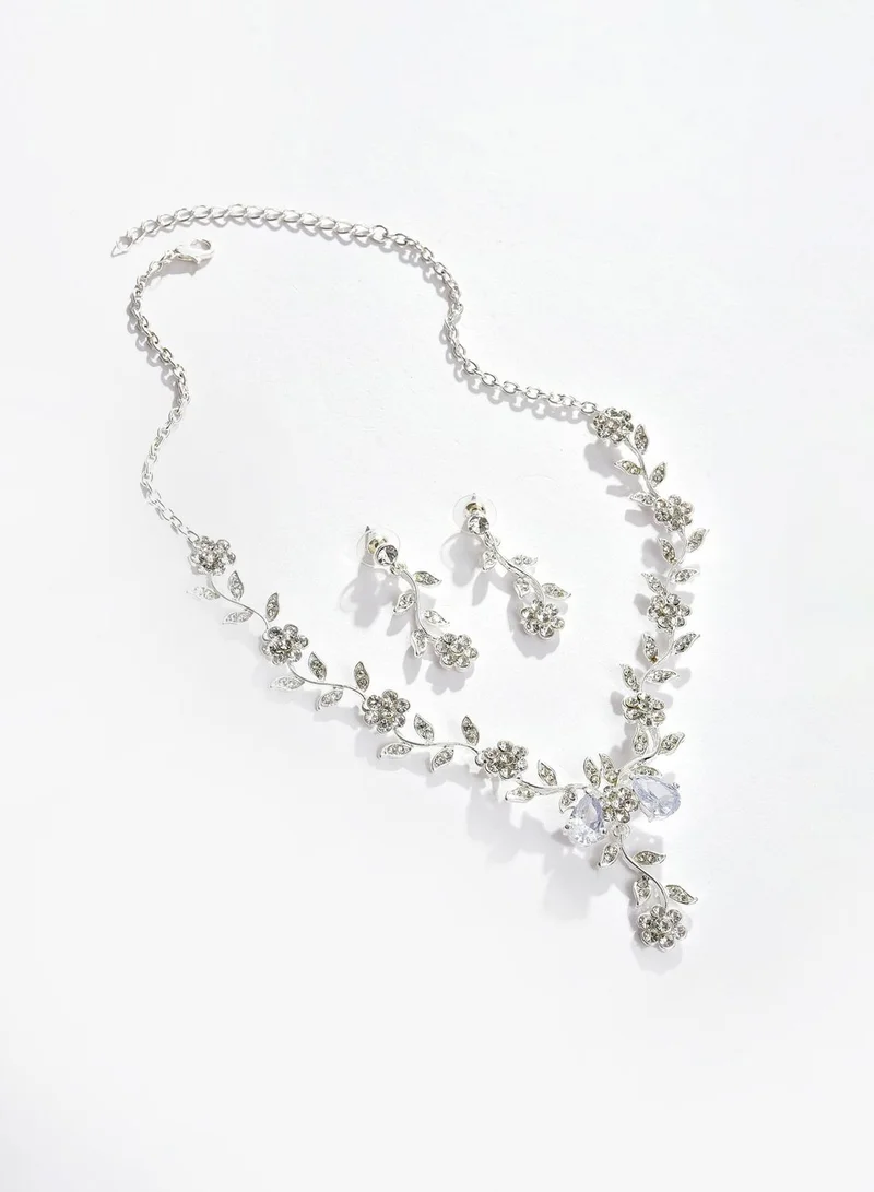SOHI Silver Plated Designer Stone Necklace and Earring Set Jewellery Set