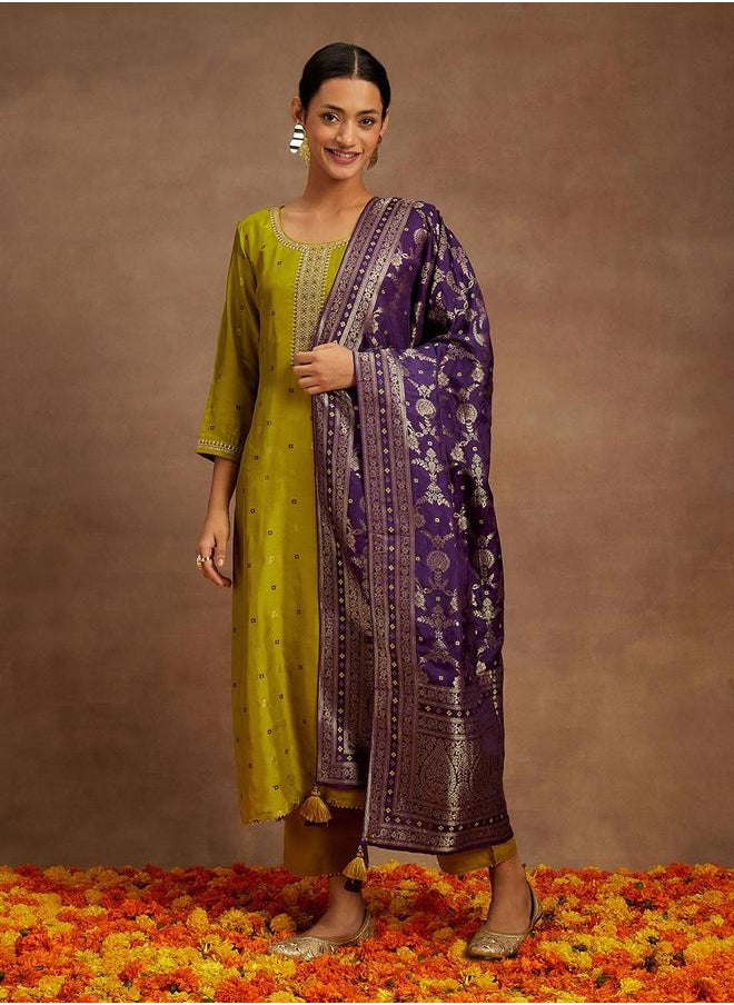 Libas Silk Lace Detail Kurta and Solid Trousers with Dupatta Set by Styli  - Image 1