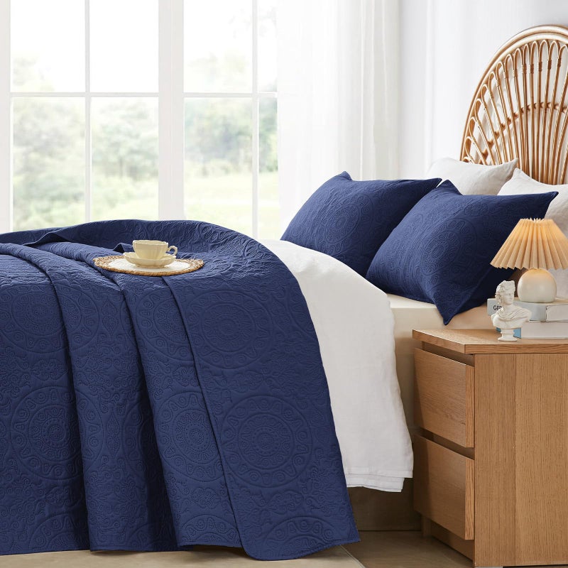 ووريبو Wuruibo Navy Blue Acilt Set King/Cal King Size size microfiberspreass with palow sham sham legthweight coverlet beed leved leved leved for all season (1 Quilt 2 Pillow Shams) - Image 4