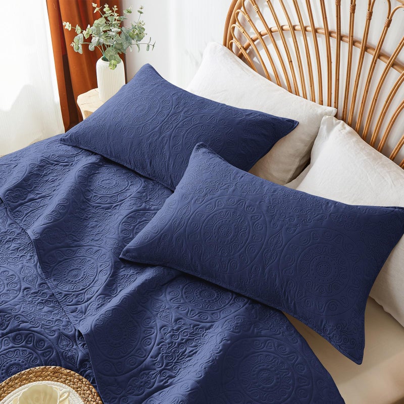 ووريبو Wuruibo Navy Blue Acilt Set King/Cal King Size size microfiberspreass with palow sham sham legthweight coverlet beed leved leved leved for all season (1 Quilt 2 Pillow Shams) - Image 5