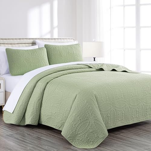 Chezmoi Collection Austin 3-Piece Oversized Bedspread Coverlet Set (King, Sage) - Image 1