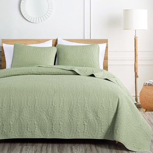 Chezmoi Collection Austin 3-Piece Oversized Bedspread Coverlet Set (King, Sage) - Image 2