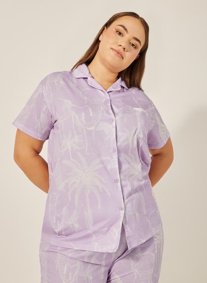 Styli Styli Plus Size Animal Printed Collared Shirt and Pyjama Pants Set  - Image 2