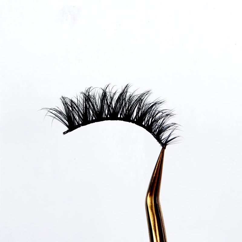 Pooplunch False Eyelashes Cat Eye Look Wispy Lashes Short Natural Crossed Extension Volume Fake Eyelashes 8D Faux Mink Strip Lashes 7 Pairs Pack - Image 3