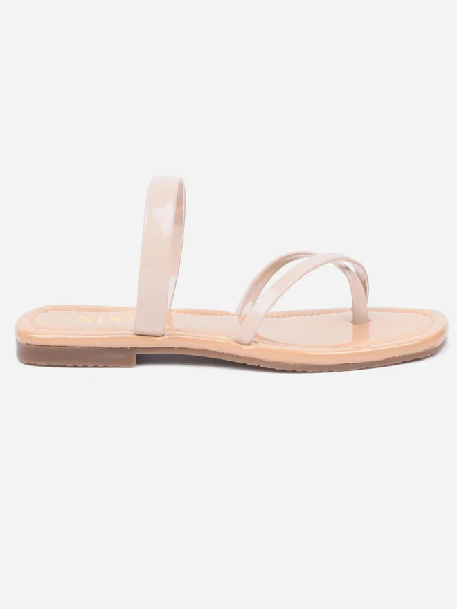 GNIST GNIST Plain Cross Toe Strappy Flat Sandals