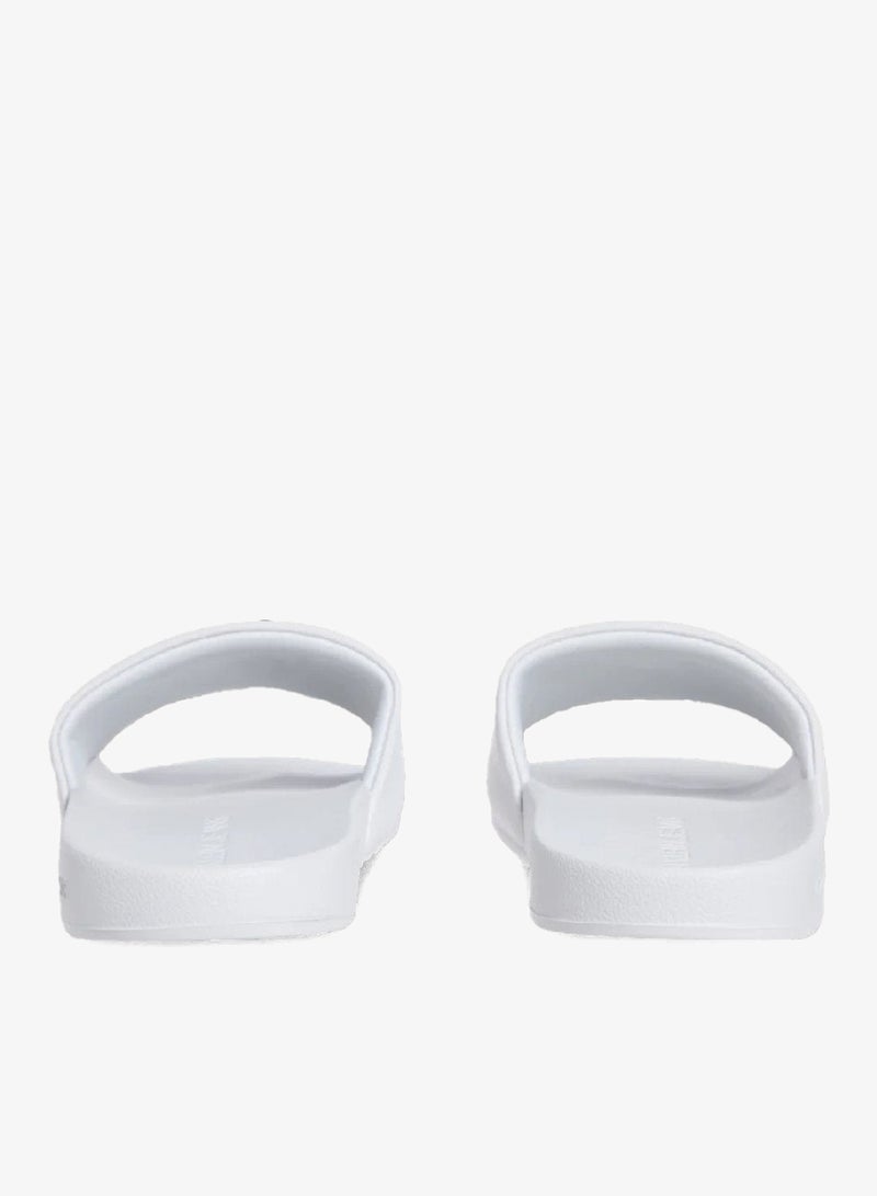 كالفن كلاين جينز شبشب مزين بشعار كلفن كلاين - Image 3