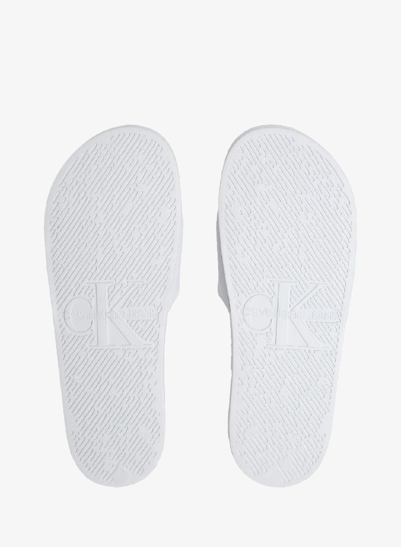 كالفن كلاين جينز شبشب مزين بشعار كلفن كلاين - Image 5