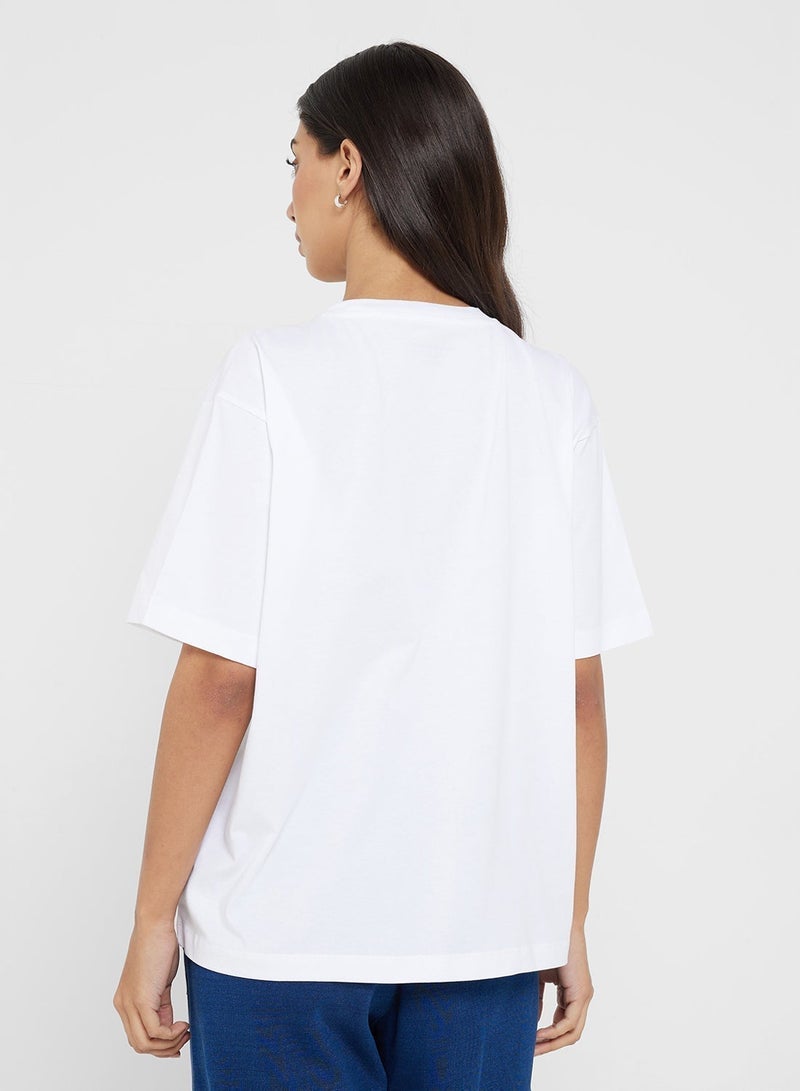 GUESS Logo Detail Oversized T-shirt - Image 2