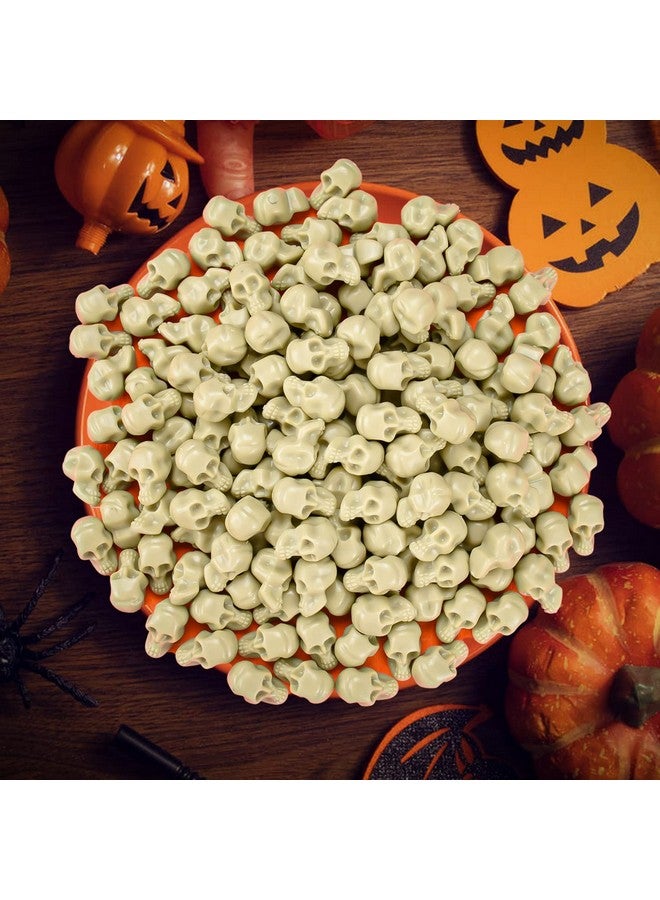 FFNIU رؤوس جمجمة بلاستيكية صغيرة FFNIU 115 قطعة، جمجمة مصغرة، تماثيل جمجمة للهالوين لمزاح الهالوين، تزيين طاولة المنزل أو البار في الهالوين - Image 4